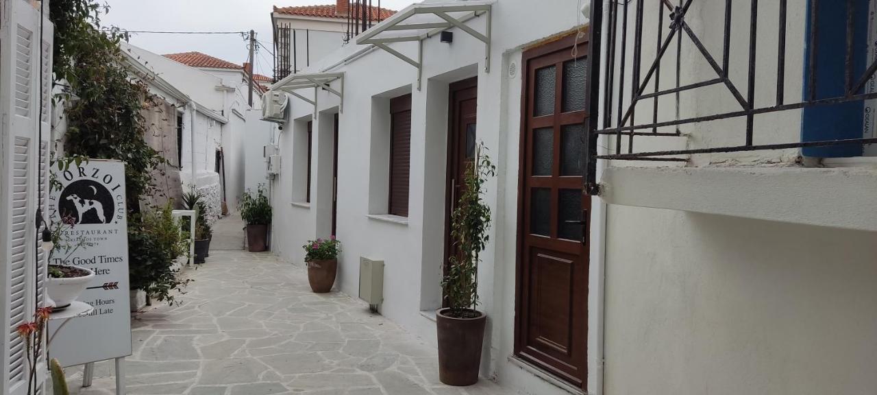 Το Στενάκι Apartment Skiathos Town Ngoại thất bức ảnh