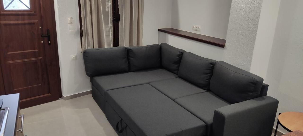 Το Στενάκι Apartment Skiathos Town Ngoại thất bức ảnh