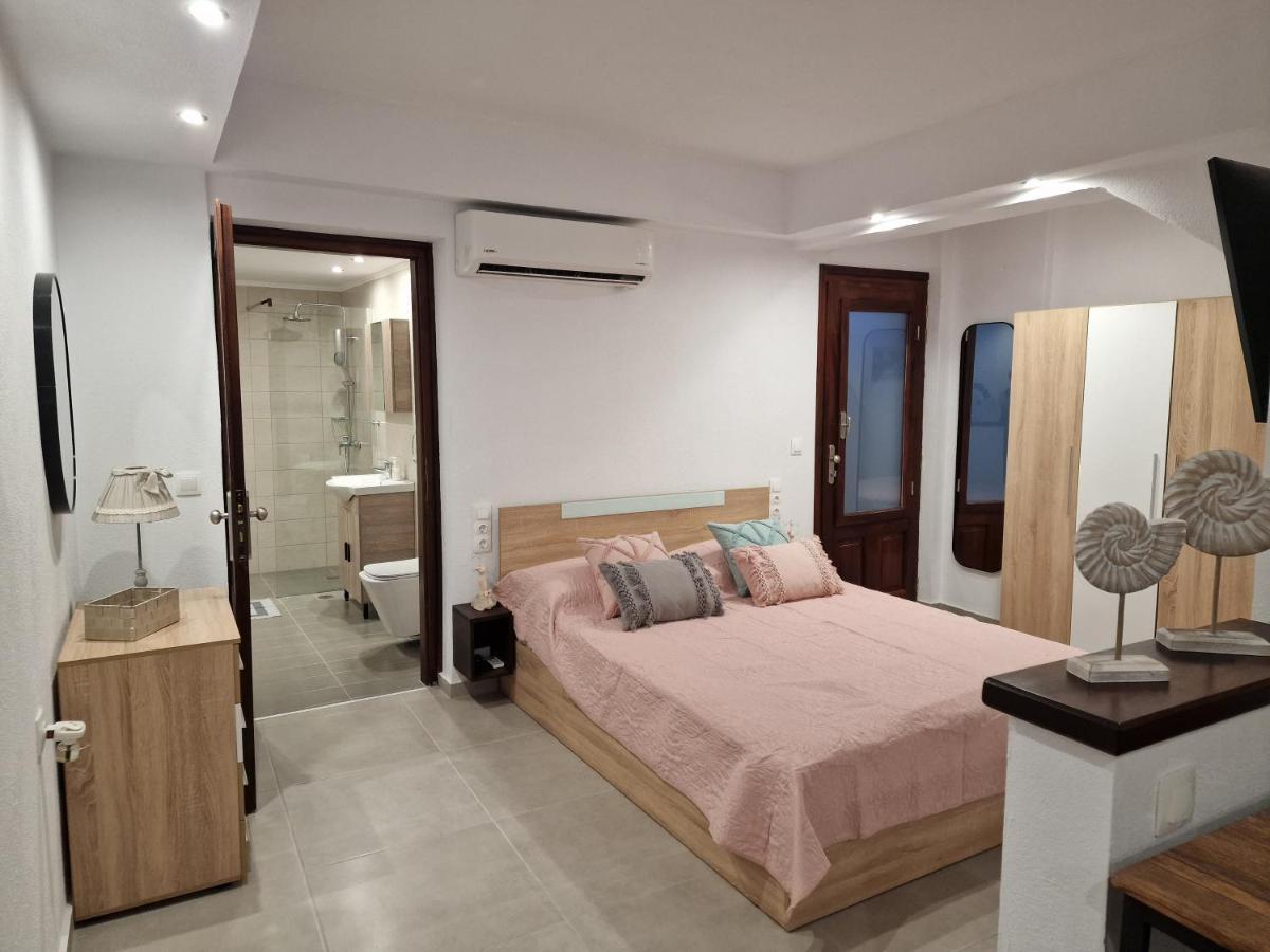 Το Στενάκι Apartment Skiathos Town Ngoại thất bức ảnh