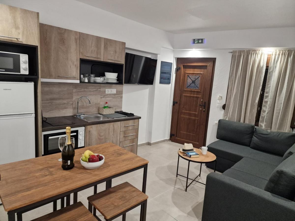Το Στενάκι Apartment Skiathos Town Ngoại thất bức ảnh