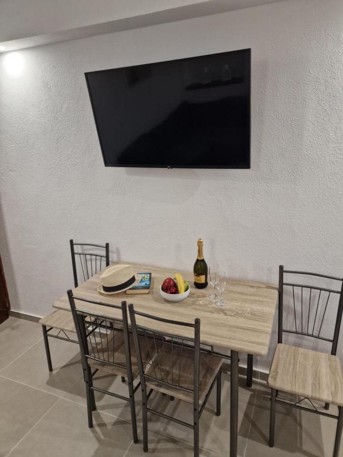 Το Στενάκι Apartment Skiathos Town Ngoại thất bức ảnh