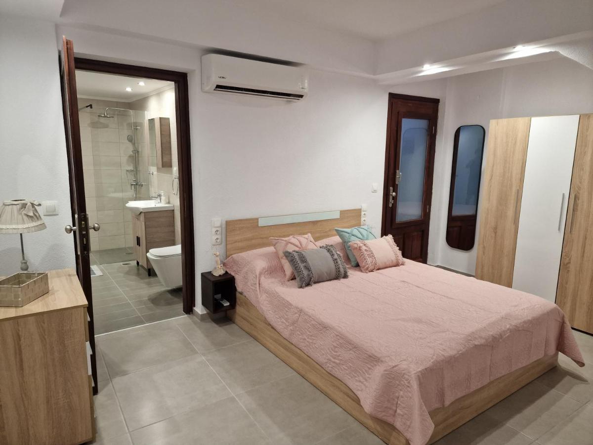 Το Στενάκι Apartment Skiathos Town Ngoại thất bức ảnh
