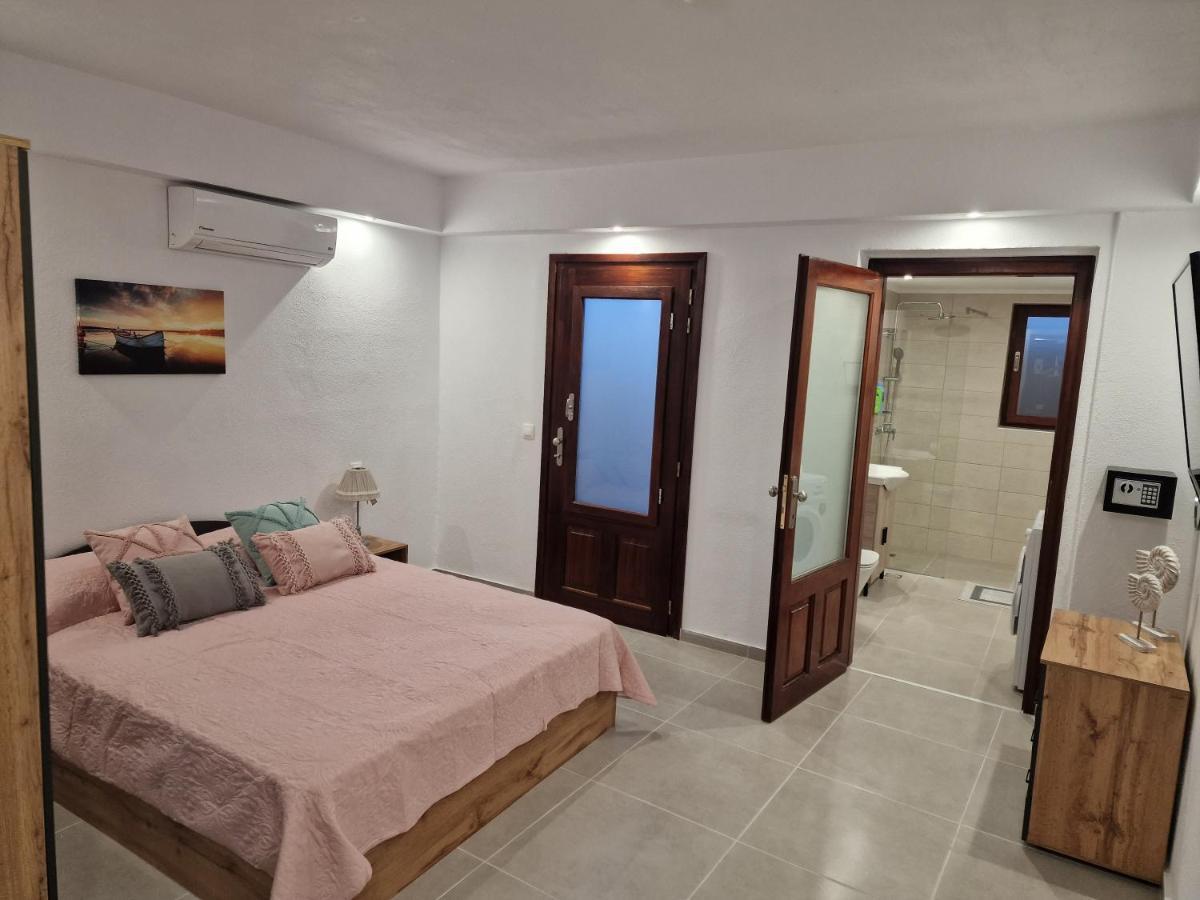 Το Στενάκι Apartment Skiathos Town Ngoại thất bức ảnh